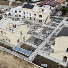 a06-11zon.jpg